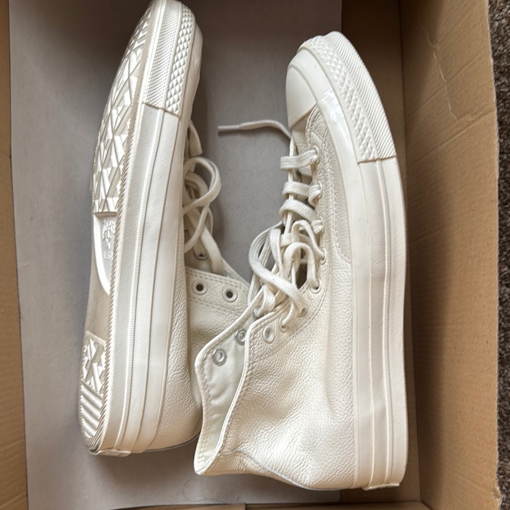 Converse White Sneakers with Canvas Material and Rubber Toe Cap - Picture 2 of 5